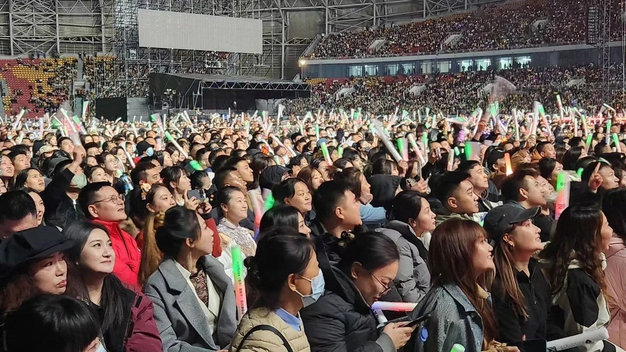 順程保安押運公司協(xié)助公安部門圓滿完成小沈陽《我不！是歌手》2024巡回演唱會鞍山站安保任務(wù)